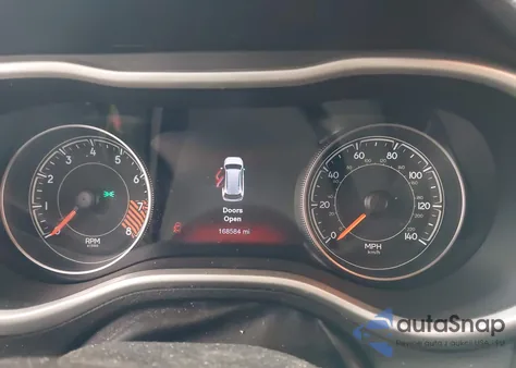 2015 Jeep Cherokee Trailhawk z USA, uszkodzony, nr VIN 1C4PJMBS1FW570175